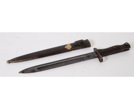 BAYONET: A First World War WWI era Turkish mauser rifle bayonet. Turkish markings to the ricasso. 37cm long

NOTE: From an im