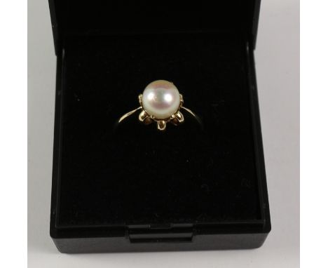 Pearl ring stamped 585 Condition Report Click here for further images, condition, auction times & delivery costs