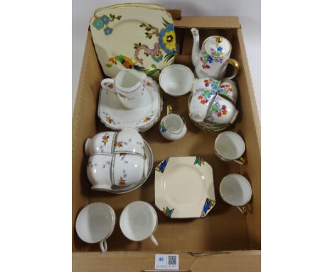 New Chelsea Oxford pattern coffee service, six T G Green Pharos pattern tea plates with Art Deco detail, a pair of Whieldon W