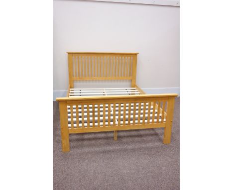 Light hardwood 4' 6'' double bedstead Condition Report Click here for further images, condition, auction times & delivery cos
