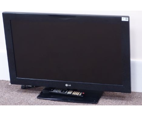 LG 32LD490 32'' television with remote  (This item is PAT tested - 5 day warranty from date of sale)  Condition Report Click 
