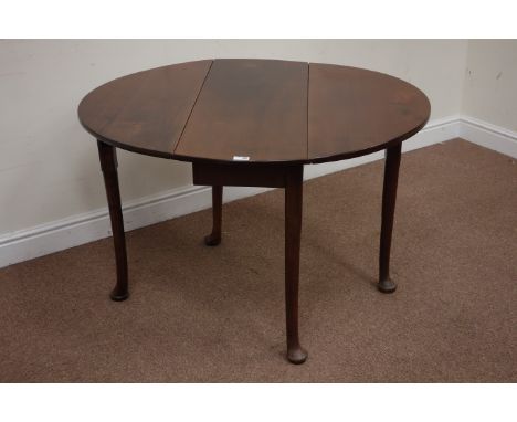 Georgian mahogany oval drop leaf table raised on gate leg pad foot base, 96cm x 107cm, H70cm Condition Report Click here for 