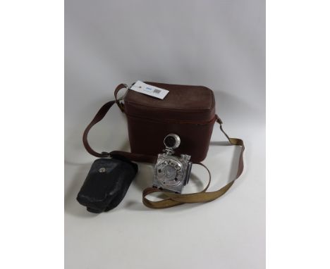 1930s Compass camera no. 2266 made by T.A. Cubitt and Son 22 Daventry St. London including original accessories, case and boo
