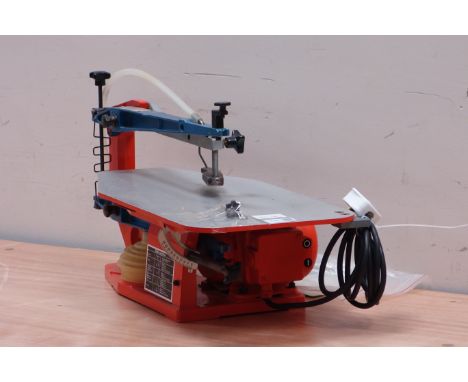Hegner Multicut-2 scroll/fretsaw  (This item is PAT tested - 5 day warranty from date of sale)  Condition Report Click here f