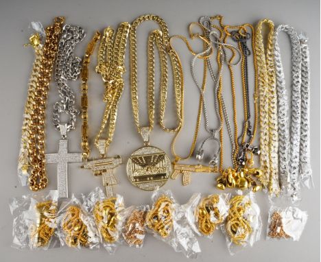 Collection of modern costume jewellery necklaces and bracelets to include boxing glove pendants( 1 bag)
