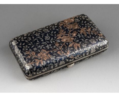 An early 20th century niello and yellow metal inset card case, with floral decoration throughout, gilt interior, indistinctly