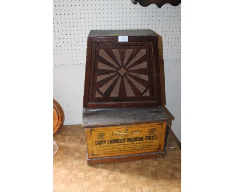 A DECO STYLE VINTAGE SPEAKER TOGETHER WITH 'DAY & SONS DAIRY FARMERS' MEDICINE CHEST CONTAINING BOOKS ETC