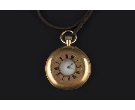 A LATE VICTORIAN 18CT GOLD HALF HUNTER POCKET WATCH, the white enamel dial with Roman numerals and outer minute scale, to a k