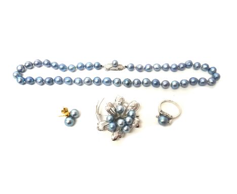 A single row necklace of grey tinted cultured pearls, on a silver and grey tinted cultured pearl clasp, a grey tinted culture