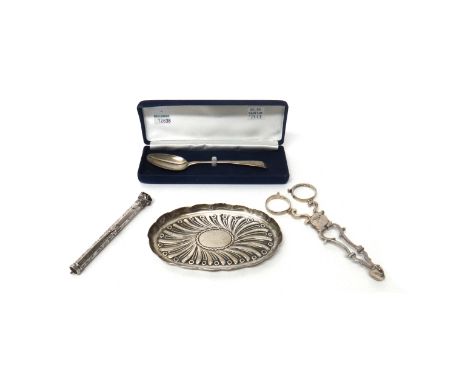 Silver and silver mounted wares, comprising; a pair of scissor action sugar nips, crest engraved circa 1760, a Victorian hexa
