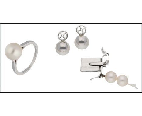 A cultured pearl ring and earrings, the ring set with a single cultured pearl, stamped ‘750’, the earrings of similar design,