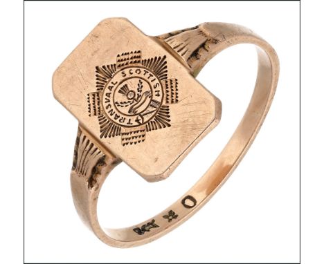 Regimental interest: A small 9ct gold ring for the Transvaal Scottish, a South African Volunteer Regiment, stamped ‘9CT’, rin