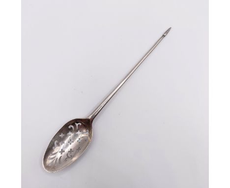 A Georgian silver mote spoon, marks indistinct7.5 g