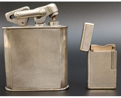A Dupont lighter, and a table lighter (2)