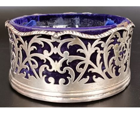 A George II silver wine coaster, London 1759, 8.3 ozt (all in), 12.5 cm diameter