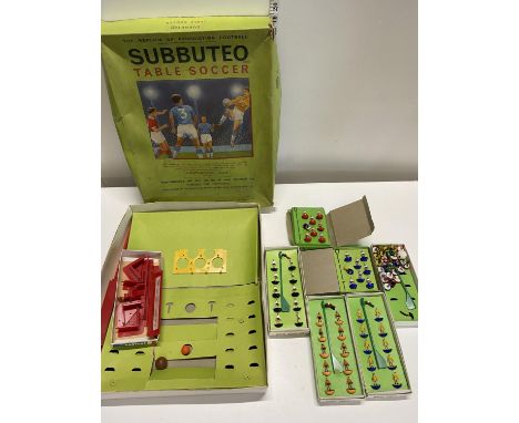 boxed Subbuteo (unchecked) with various teams including Leeds 