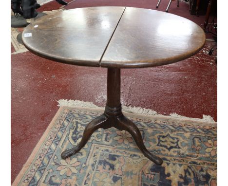 Georgian tilt top tripod table