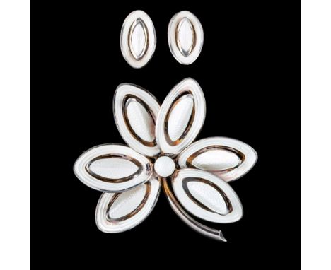 AKSEL HOLMSEN - a Danish modernist sterling silver and white enamel leaf brooch and clip-on earring set, brooch length 62.3mm