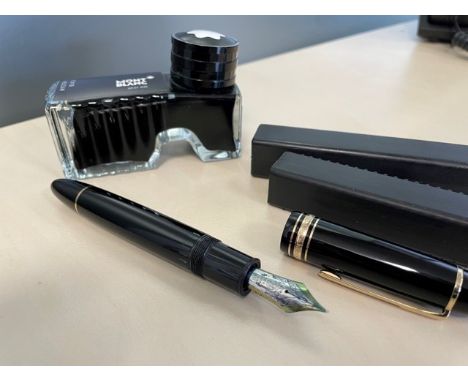 MONT BLANC FOUNTAIN PEN, along with a Mont Blanc inkwell (2)