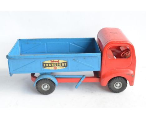 Large scale vintage 1960's Tri-ang Series 300 pressed steel tipper truck in very good condition for age, some rust, scratches