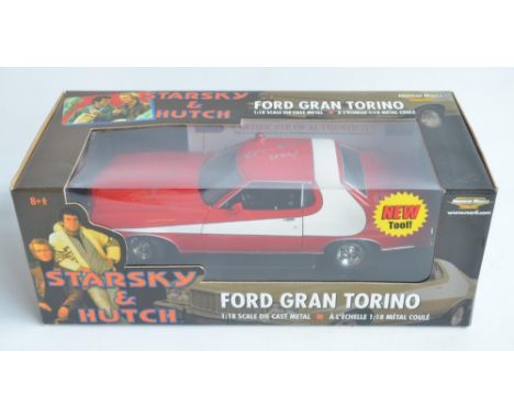 Ertl Collectibles 1/18 diecast Starsky &amp; Hutch Ford Gran Torino with signatures and CoA from Grand Prix Legends, limited 