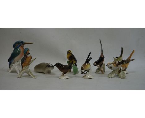 Goebel china kingfisher, USSR badger and seven other various bird models (9) 
