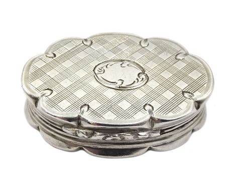 Victorian silver vinaigrette, engine turned decoration with cartouche by William &amp; Edward Turnpenny, Birmingham 1846