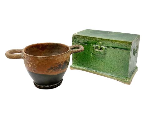 Chinese green glazed earthenware model of a chest, with label beneath inscribed 'Early Ming [...]', H9cm, L13.5cm, D8cm, toge