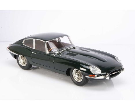 DeAgostini 1:8 Build The Jaguar E-Type, fully built scale model replica of a 1963 Series 1 3.8 Litre FHC Jaguar E-Type, appro