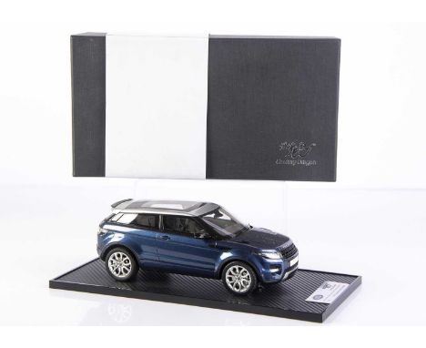 Century Dragon 1:18 Resin Model Range Rover Evoque 2011, CDLR-1002, in original box with certificate, E, box VG-E