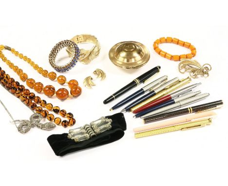 A Montblanc Meisterstück ballpoint pen, black resin with gold-plated rings engraved 'Montblanc', together with a collection o