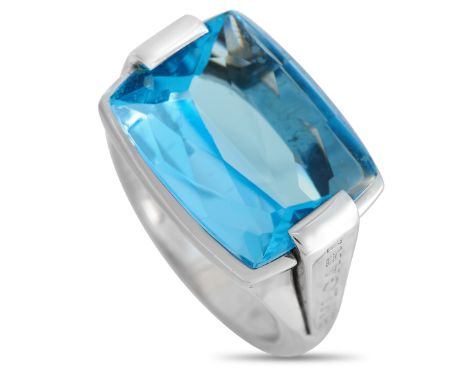 13.2 grams Big, bold, and beautiful, this Bvlgari cocktail ring is a statement piece you can wear with many different looks. 