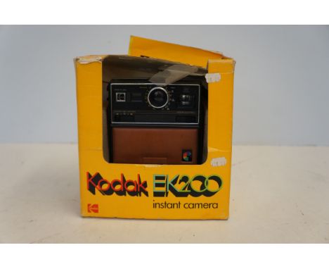 Kodak EK200 Instant camera in original box
