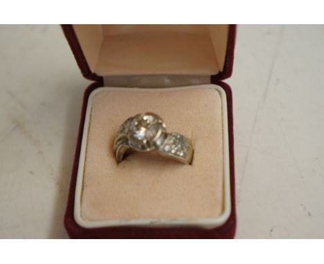 Silver ornate ring