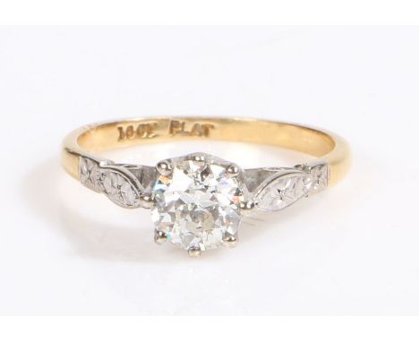 An 18ct gold diamond solitaire ring.
Approx. diamond carat weight 0.70cts. Colour G. Clarity: VS2-SI1.
Ring size M.
Weighing 