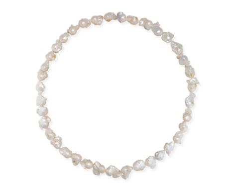 A BAROQUE PEARL NECKLACE comprising a series of baroque pearls, no assay marks, 80.0cm, 185.4g.