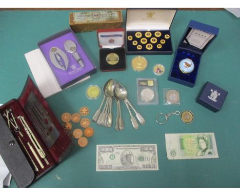 A collection of coins, mainly commemorative, a box set of Royal Mint anchor dress studs, silver plated teaspoons, a vintage m
