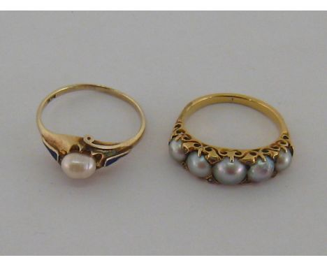 A Victorian split pearl and diamond half hoop ring, composed of five graduating silver pearls, 5.8 to 4.6mm, with diamond chi