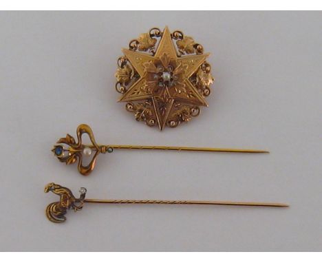 A mixed lot of 19th century jewellery, to include a yellow metal (tests as 15 carat gold) and seed pearl starburst brooch, 28