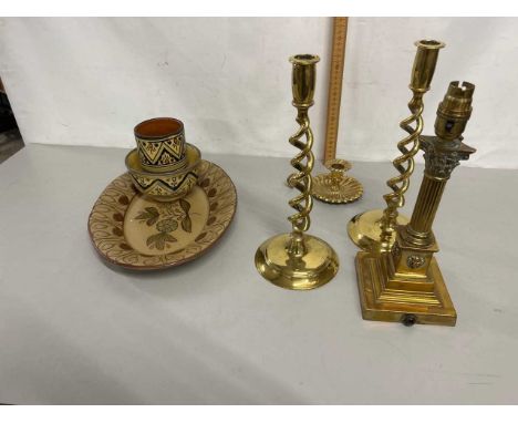 Mixed Lot: Brass Corinthian column table lamp, pair of brass barley twist candlesticks and other assorted items