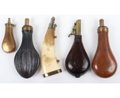Flattened Horn Powder Flask with brass mounts and charger, 2 suspension rings; copper pistol flask, brass top stamped SYKES P