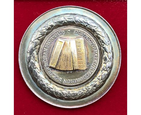 LARGE HEAVY HALLMARKED SILVER MEDAL FOR DISTRICT (AMATEUR) ACCORDION SOLOIST CHAMPIONSHIP DIAMETER: 48mmWEIGHT: 58gHALLMARKED