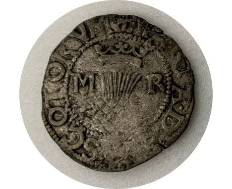 SCOTLAND HAMMERED COIN 1 BAWBEE MARY I (1542-1567)OBVERSEA CROWNED THISTLE, 'M' TO THE LEFT AND 'R' TO THE RIGHT.LETTERING: M