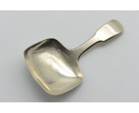 HALLMARKED SILVER BIRMINGHAM 1790 TEA CADDY SPOONSILVERSMITH:  JOSEPH WILLMORE