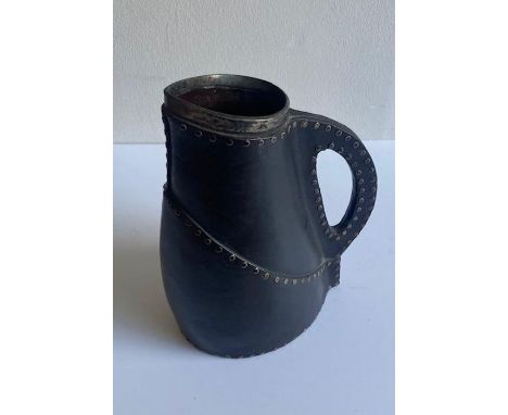 Doulton jug/ Pitcher silver rim&nbsp;