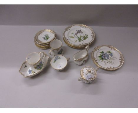 Quantity of Spode Stafford Flowers tea ware