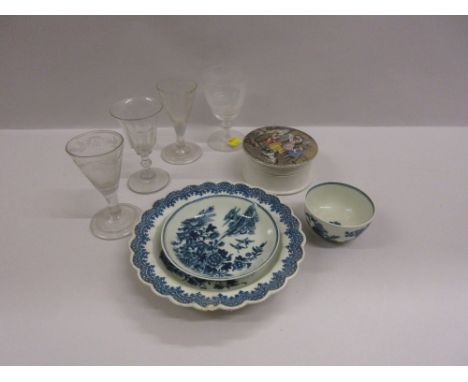 First Period Worcester blue and white tea bowl and saucer together with a Salopian Fisherman pattern saucer dish (a/f), a Pra