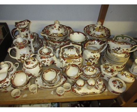 Extensive Masons Brown Velvet pattern dinner / tea service comprising:  tureens, jugs, meat plates, ginger jar, teapots, cond