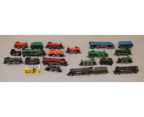 OO Gauge, 12 x Unboxed locomotives. Includes Tri-ang, Lima, Hornby, Mainline, Wrenn. Overall P/F Some damage to some locos, m