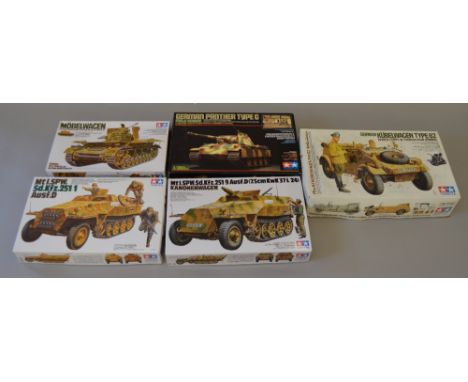 Tamiya Military construction kits. 4 x 1/35th scale VGB; 1 x 1/16th scale VG in poor box. (5)